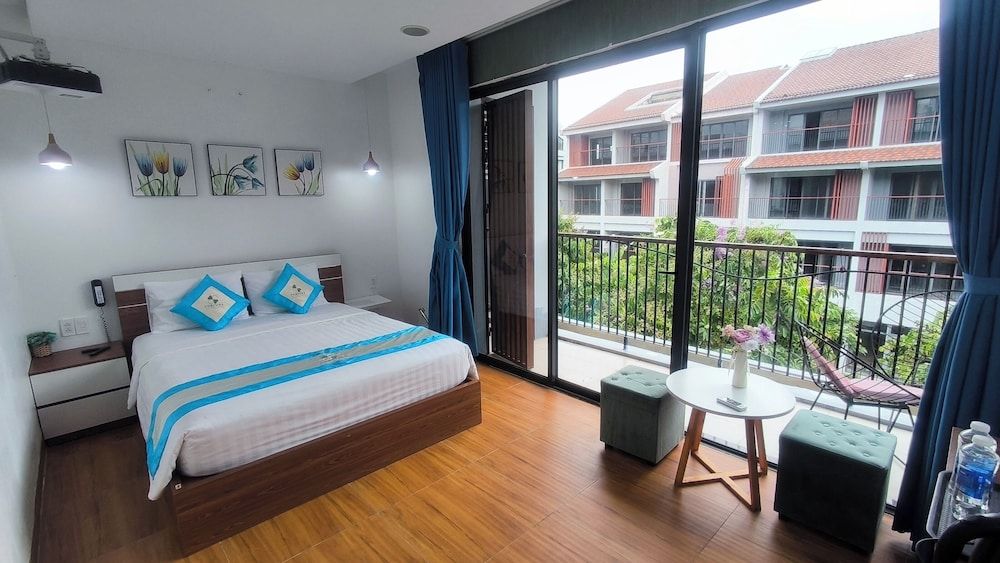 Flora  Hotel Phu Quoc Deluxe Double Room, Balcony