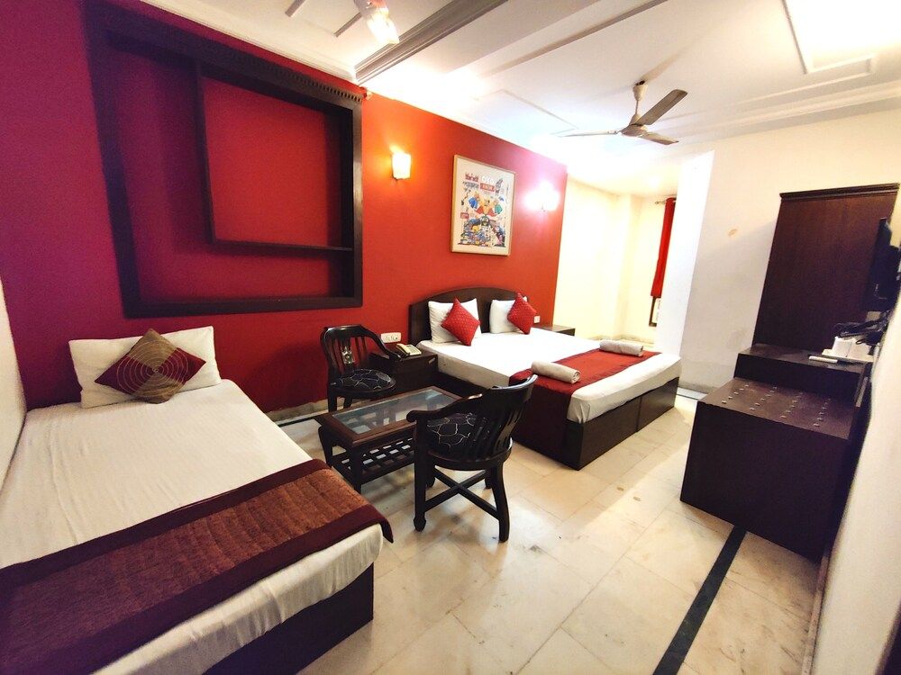 Unistar Rooms Executive Triple Room 4