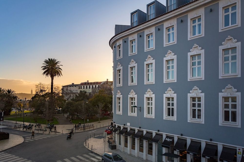 Lisbon Finestay 8 Building exterior_detail 3