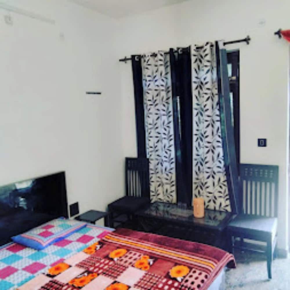 undefined Goroomgo Snow View Guest House Kausani 9