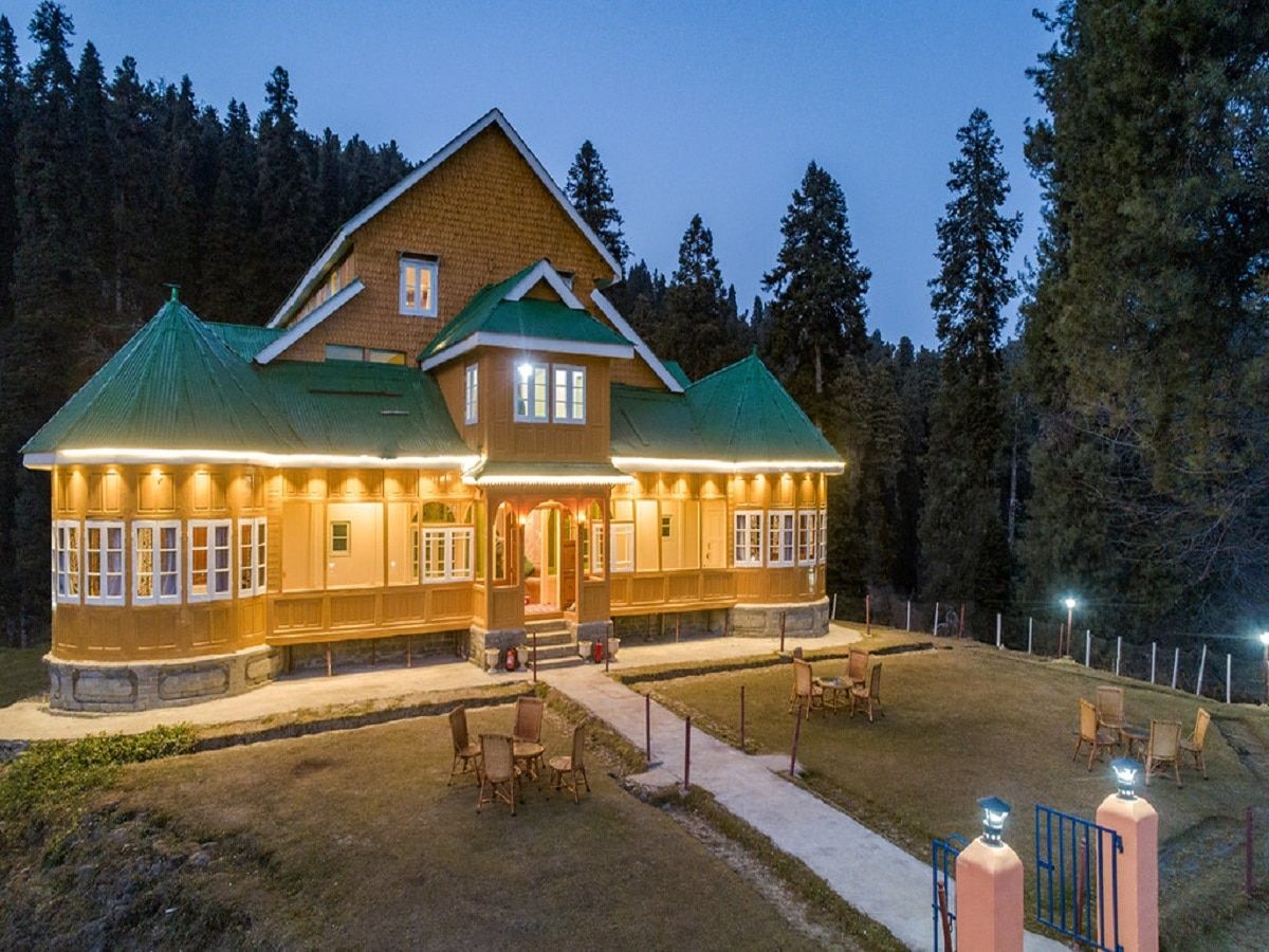 Gulmarg Ski Hill Resort 2