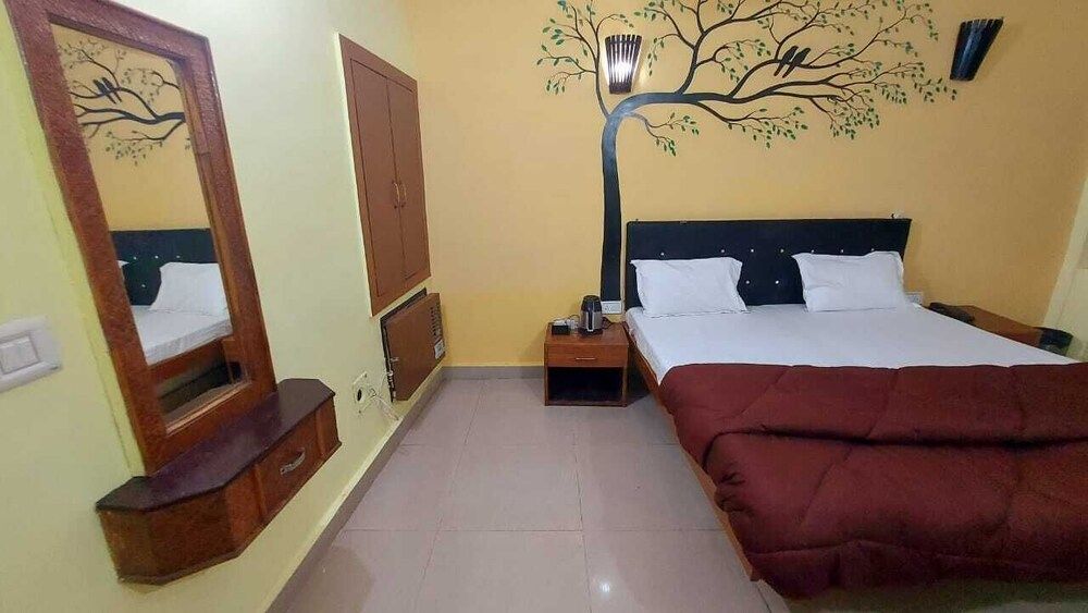 Corbett Tiger Tejomaya Resort Classic Cottage 4