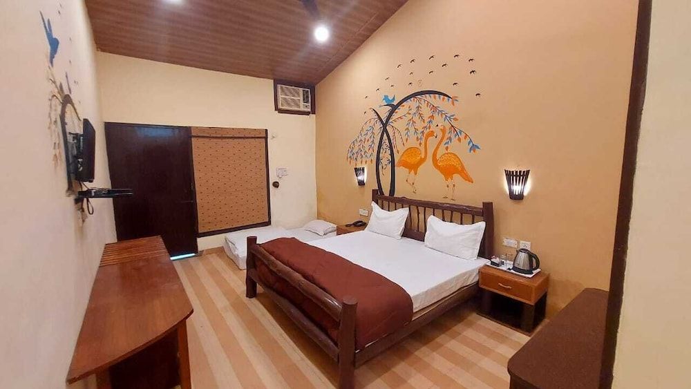 Corbett Tiger Tejomaya Resort Classic Cottage 6