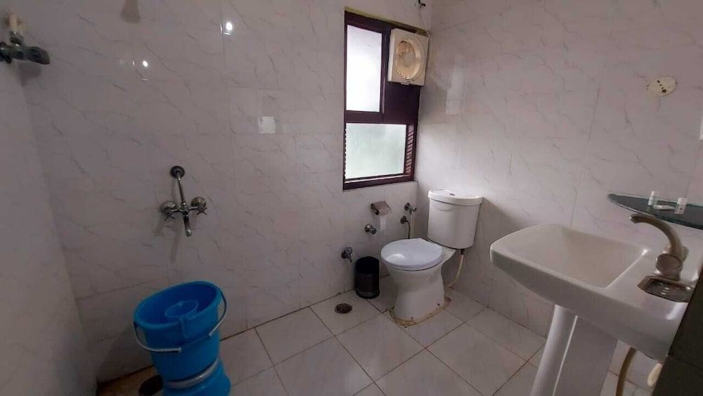 Corbett Tiger Tejomaya Resort Classic Cottage 10