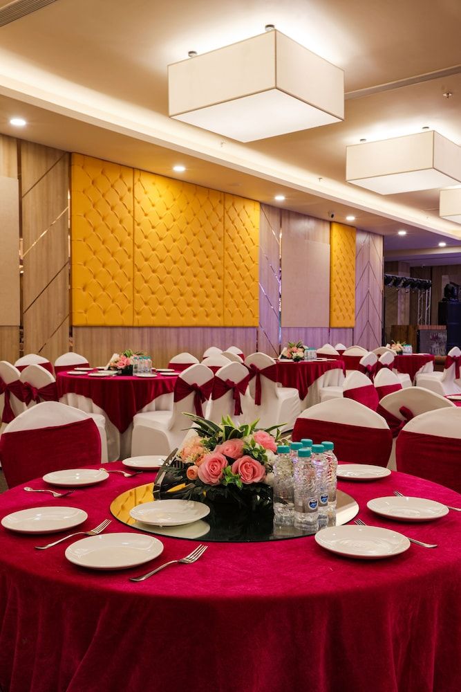undefined Bloom Hotel - Jalandhar 8