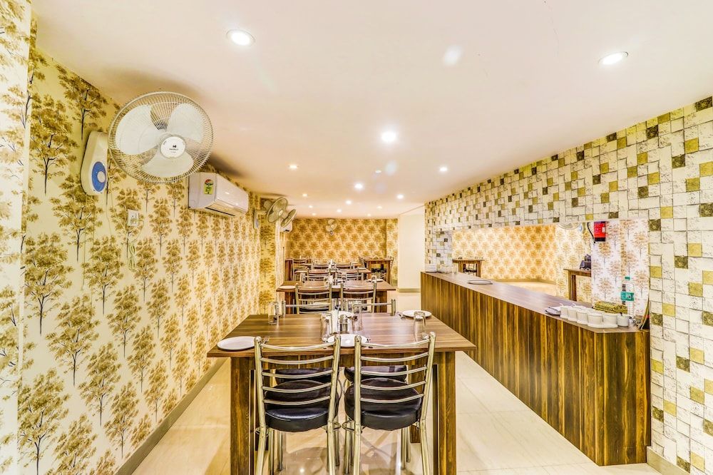 undefined FabHotel Sain Dass 5