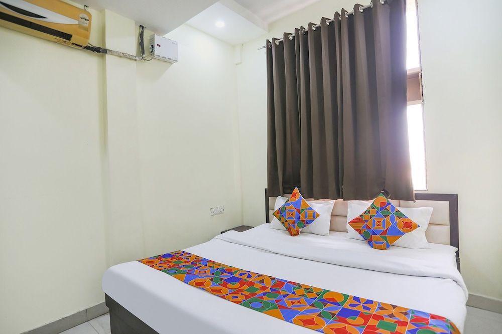 undefined FabHotel Heritage Villa 5