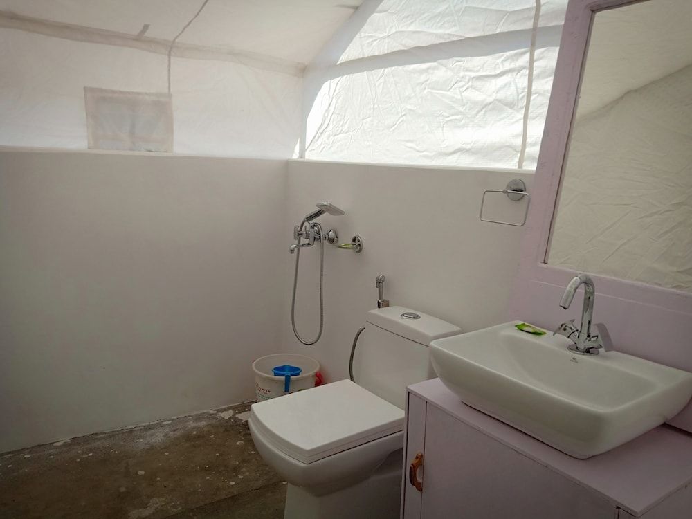 Orchard Land Deluxe Room 5