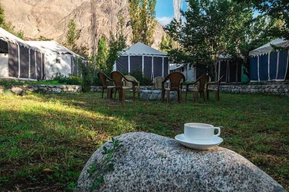 undefined Orchard Land 4