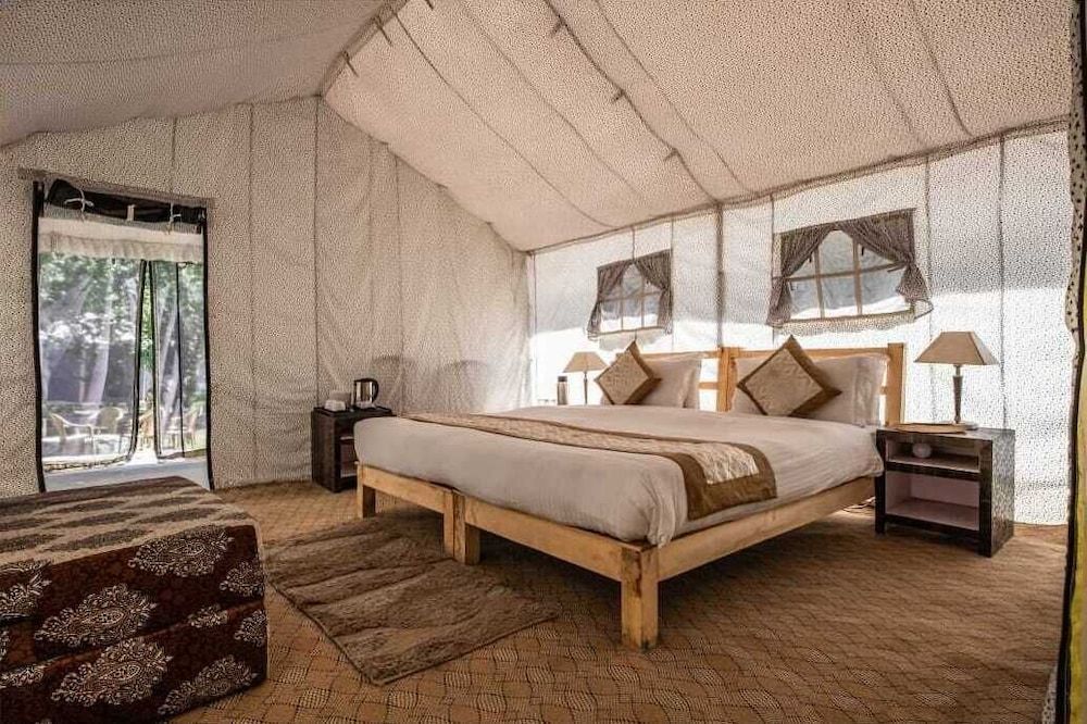 Orchard Land Deluxe Room 3