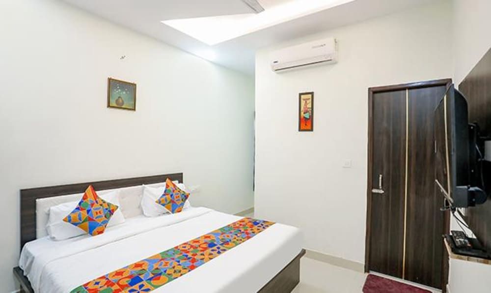 undefined Fabhotel Atharv Palace 10