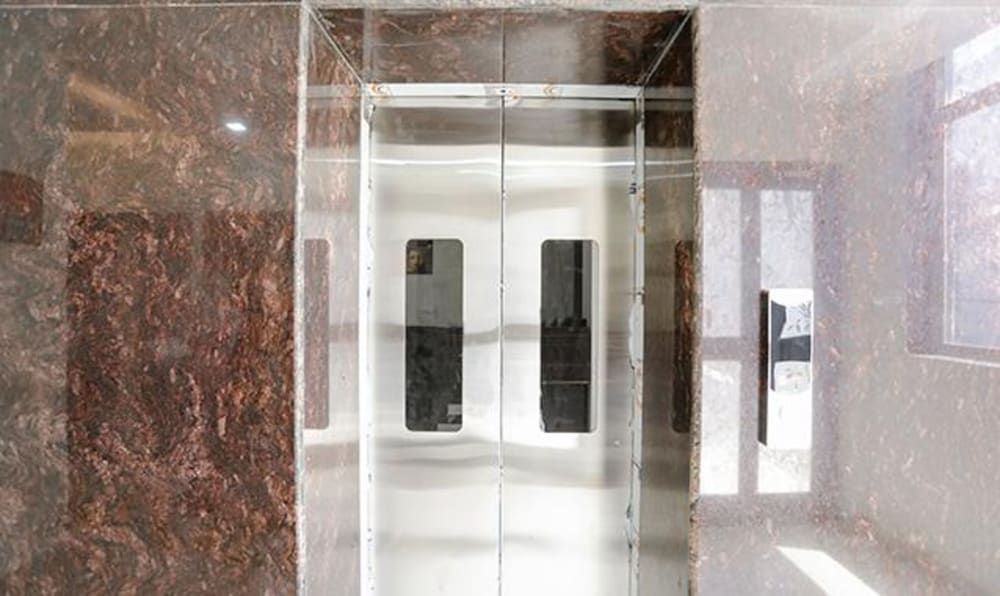 undefined Fabhotel Atharv Palace 4