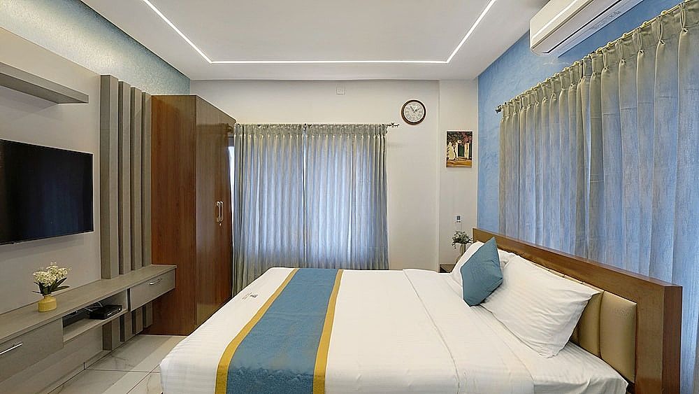 Royal Tusker Luxury Service Apartments Luxury Room 3