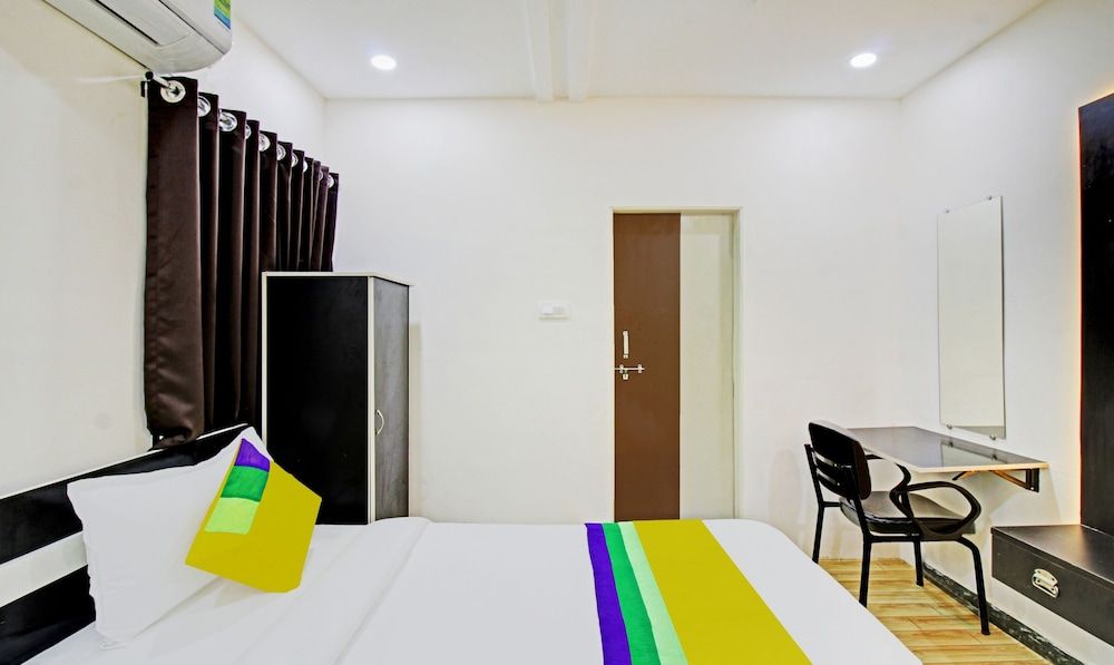 Itsy By Treebo - New Shraddha Inn Standard Double Room 10