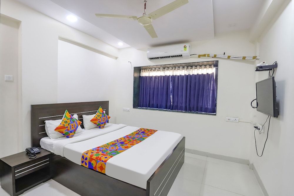 FabHotel Villa 31 Deluxe Room 2