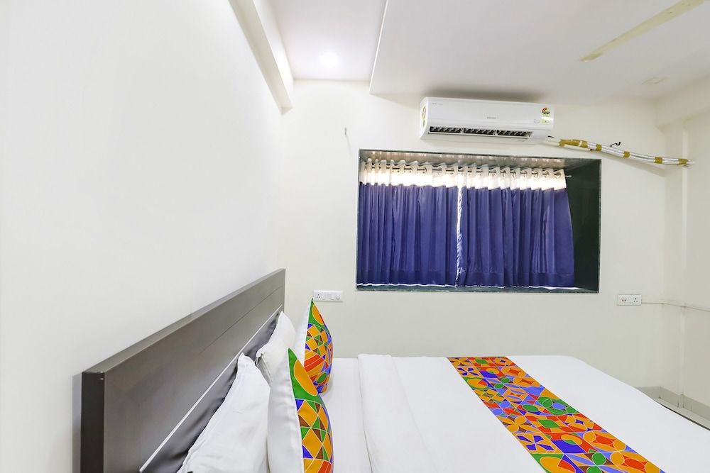 FabHotel Villa 31 Deluxe Room