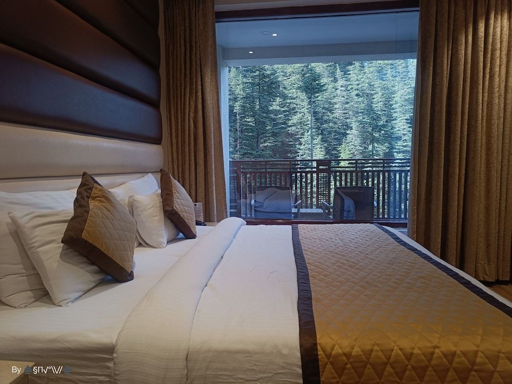 undefined The Jungle Mountain Retreat 9