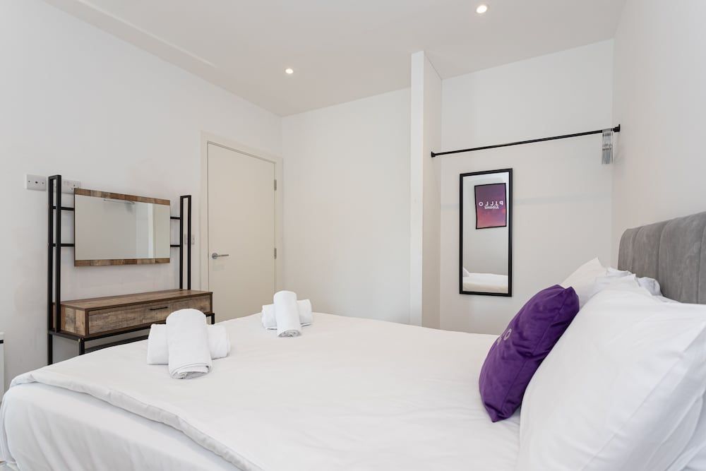 Pillo Rooms Apartments- Manchester Arena Business Apartment 4