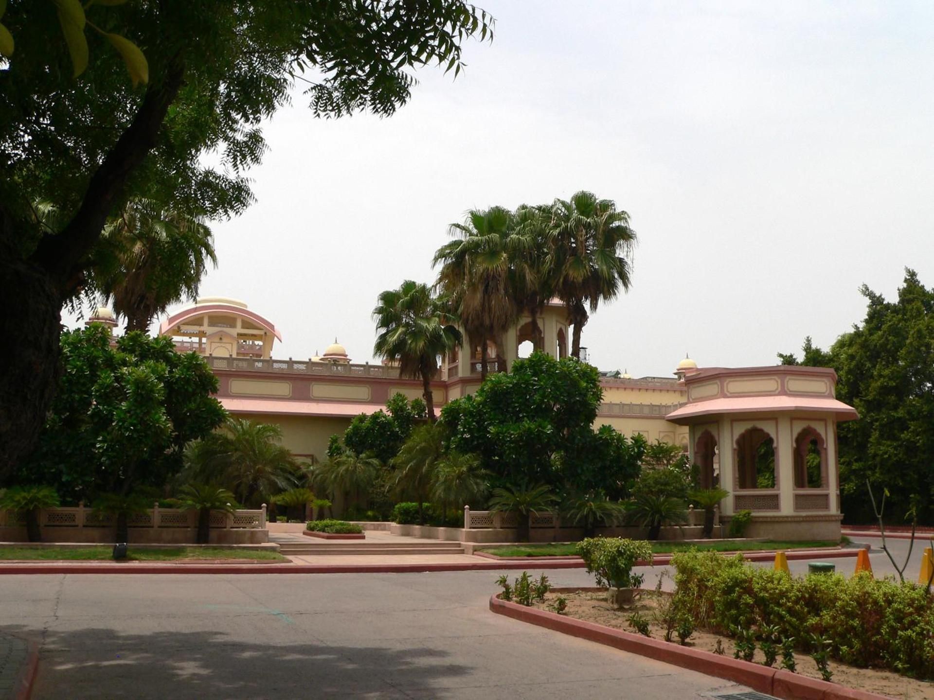 Taj Hari Mahal Jodhpur entrance