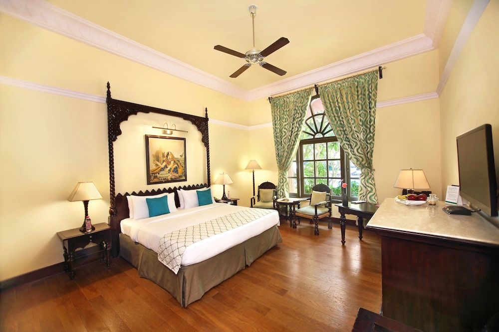 Taj Hari Mahal Jodhpur Deluxe Room, 1 King Bed, Garden View (Charm) 3