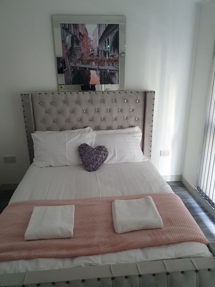 Immaculate 3-bed Studio in Liverpool City Centre room 3