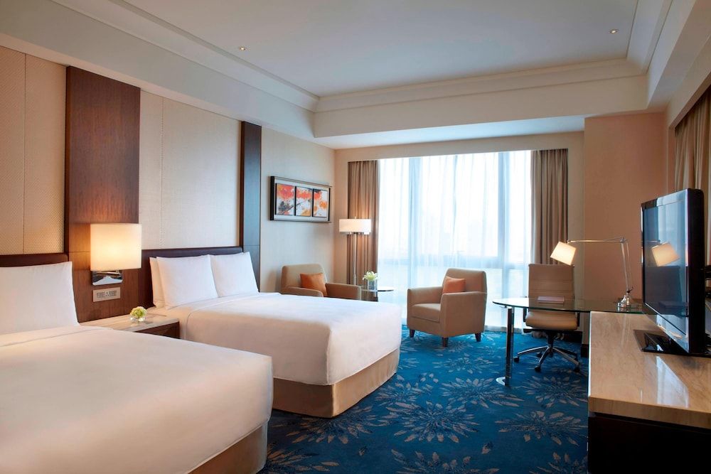 Shanghai Marriott Hotel Pudong East featured