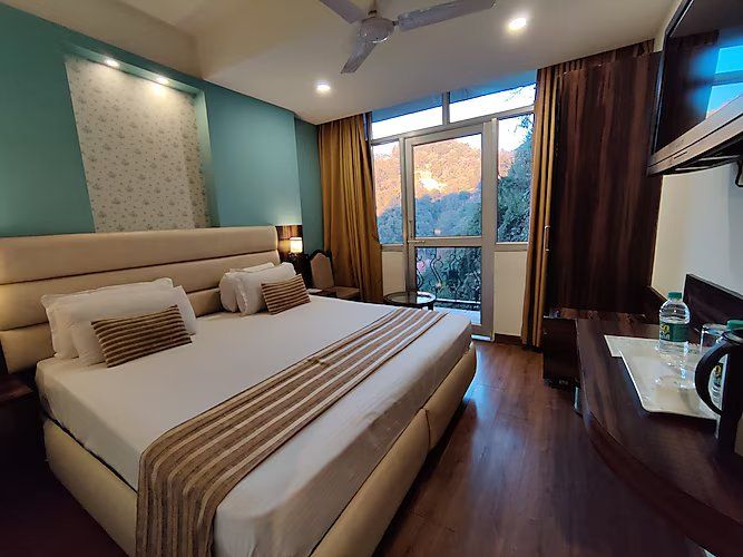 Deluxe Room with Balcony