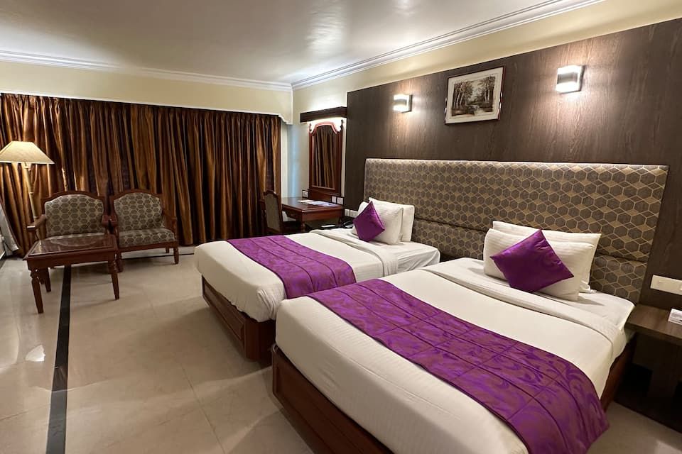 Hotel Annamalai International Premium Twin Room 8