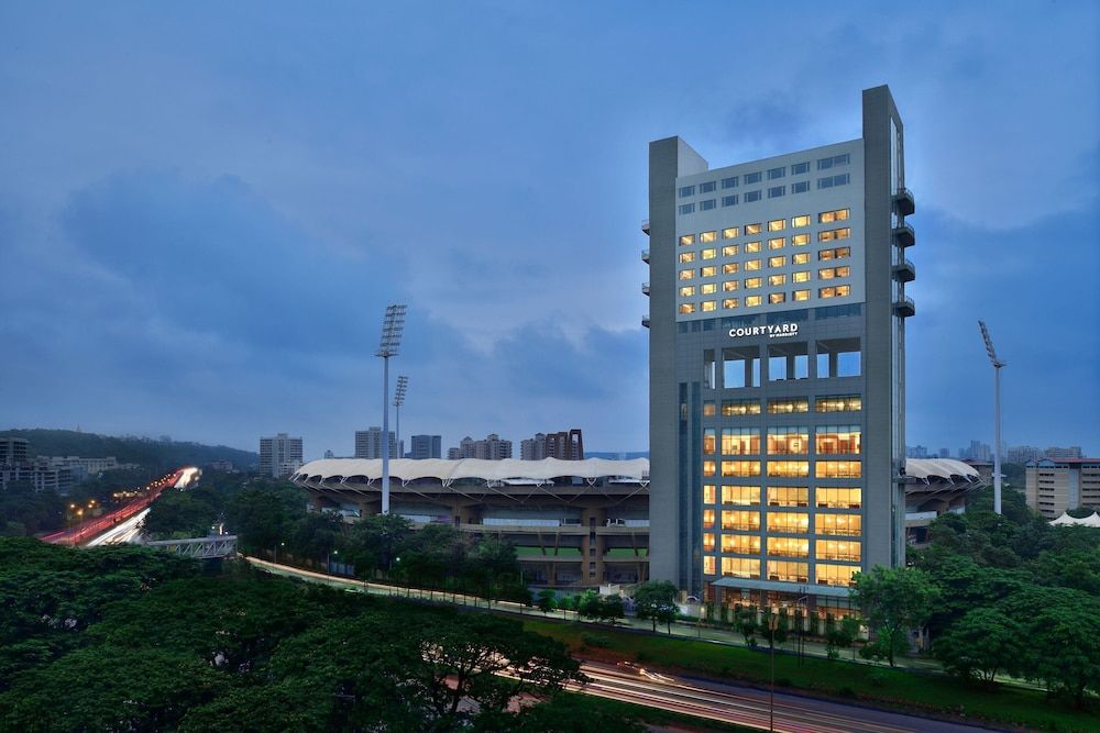 Courtyard By Marriott Navi Mumbai 4