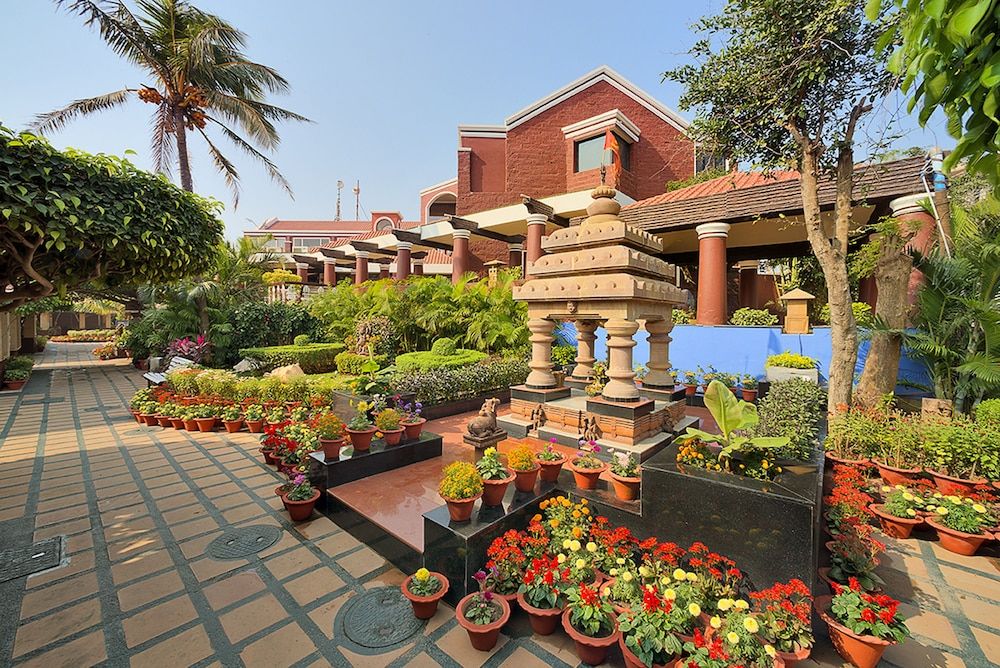 Mayfair Heritage, Puri