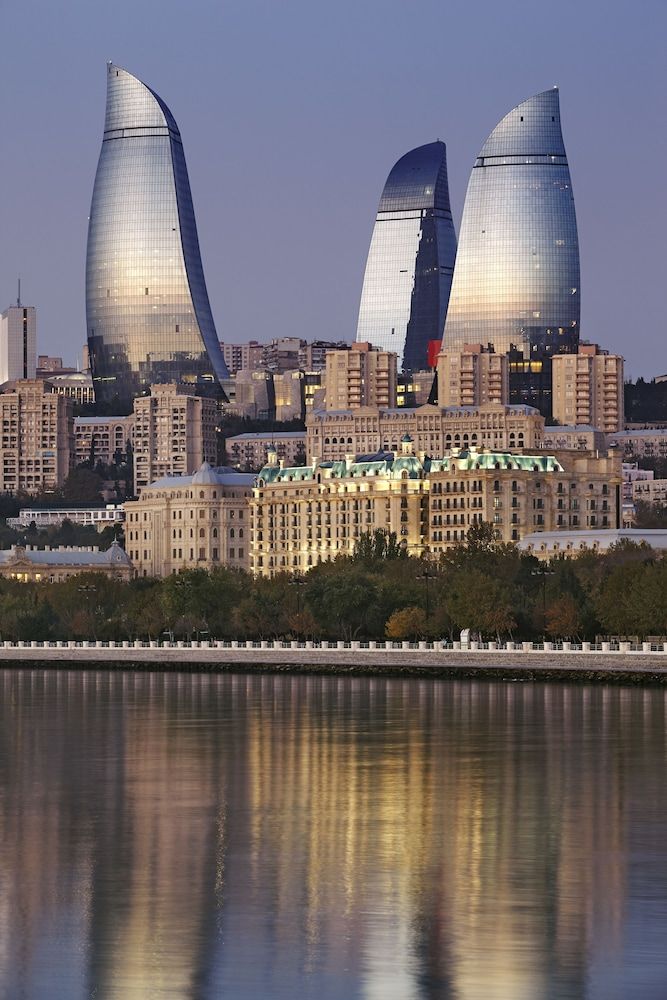 Apartments by Fairmont Baku Flame Towers