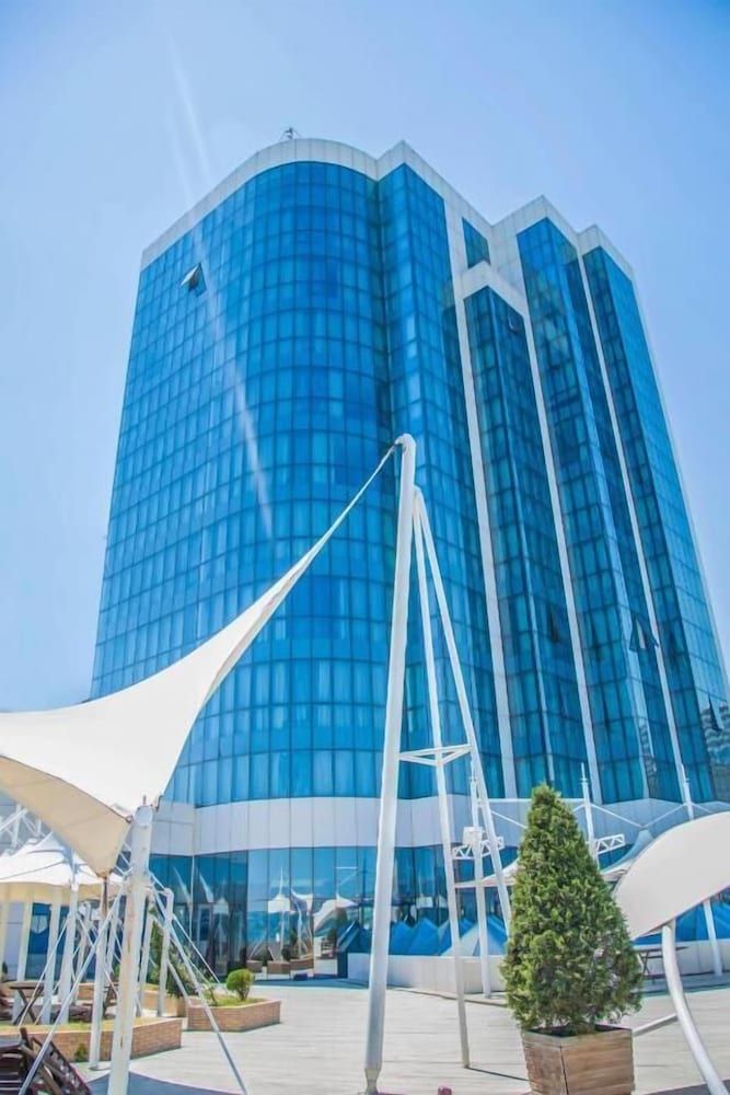 Golden Coast Hotel Baku 4