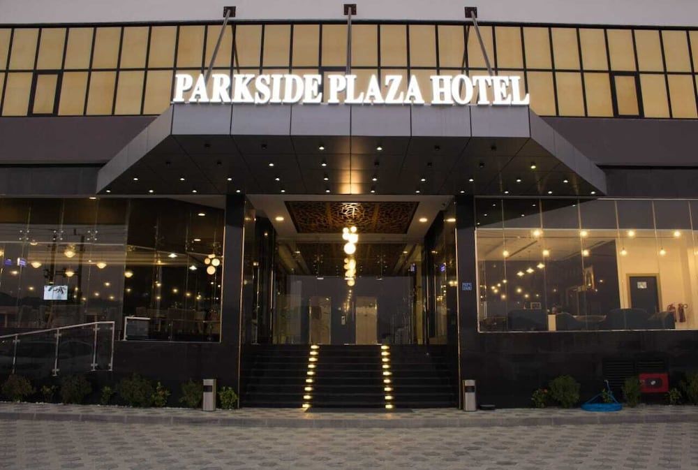 Parkside Plaza Hotel - Muscat 2