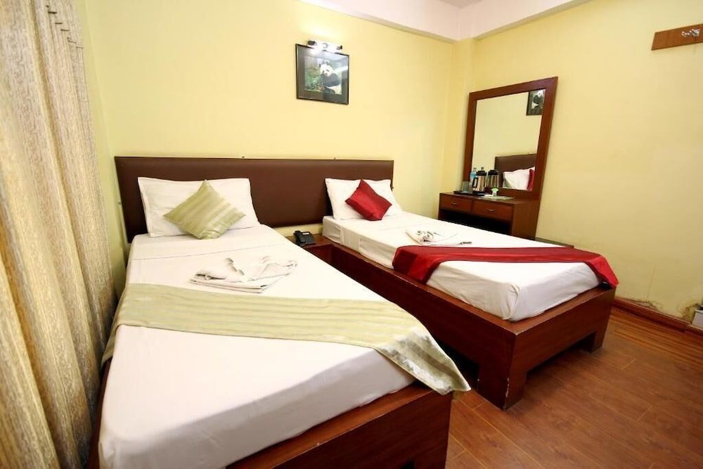 New Hotel Panda Standard Room, Multiple Bedrooms 5