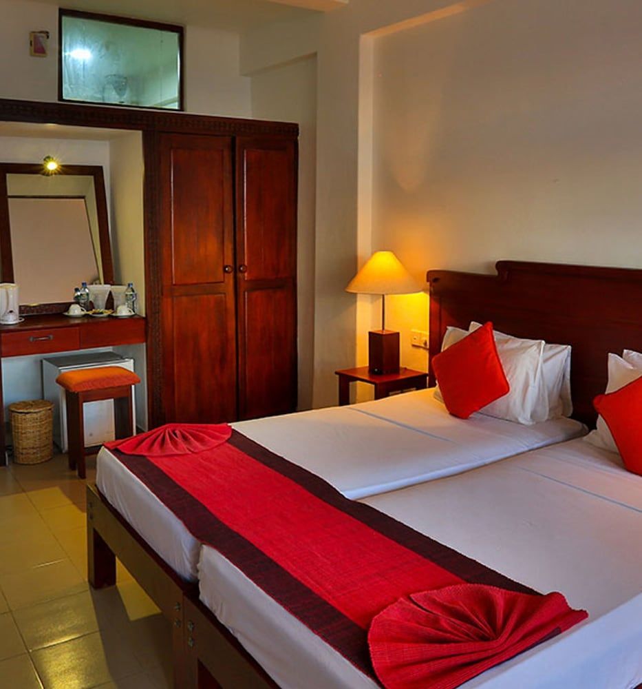 Hotel Lanka Super Corals room