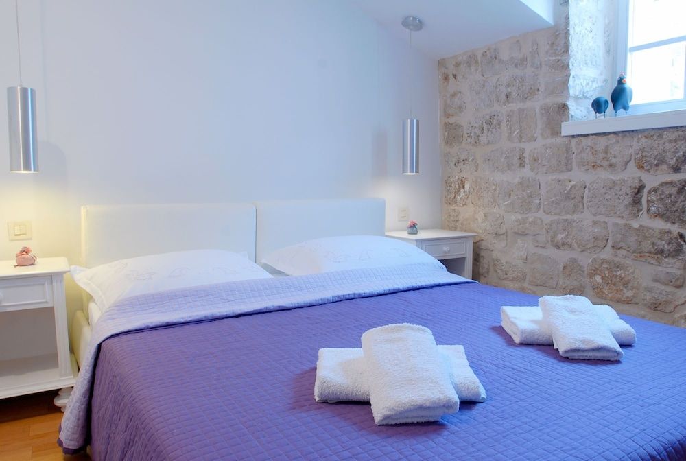 Dolce Vita Stone House Hvar room 4