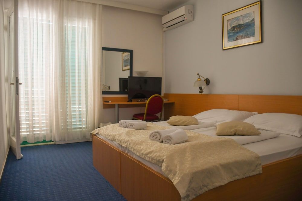 Hotel Sirena Hvar Standard Room, Sea View 3