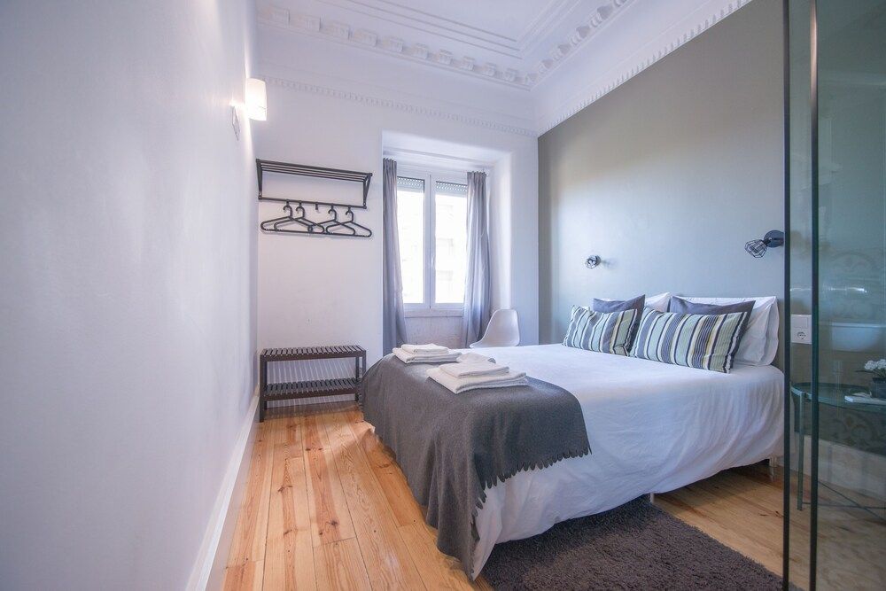 Castilho Lisbon Suites featured