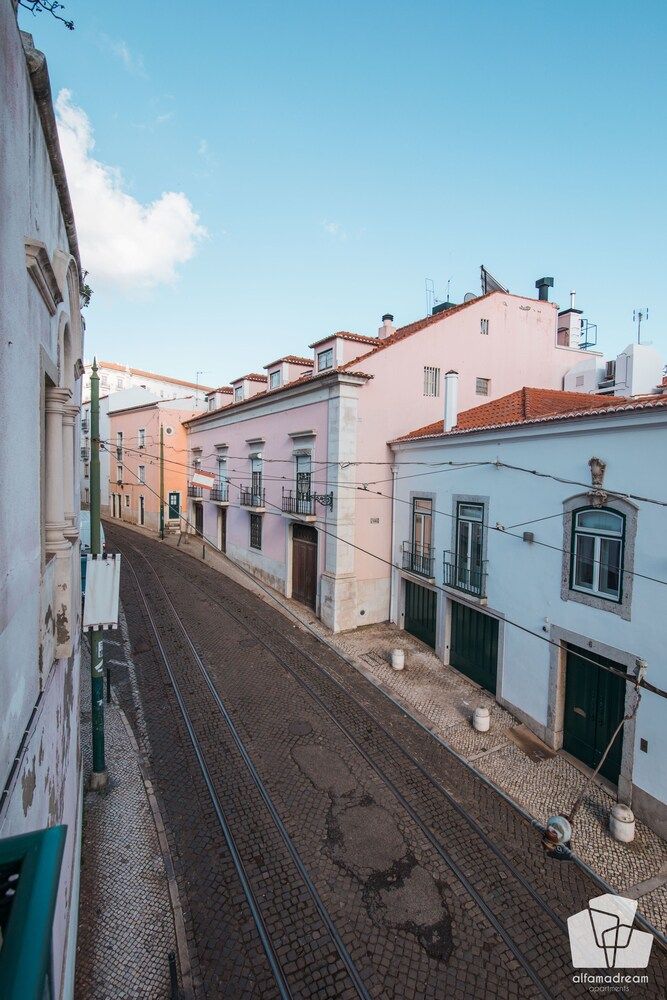 Alfama Dream Apartments 5