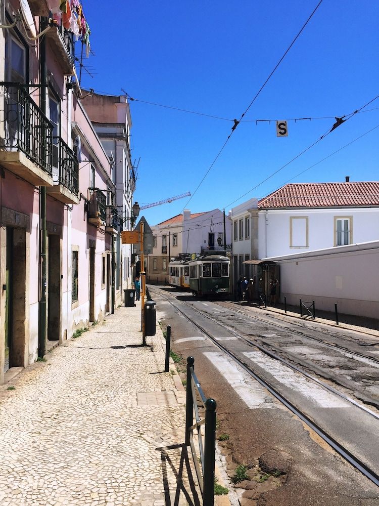 Alfama Tailor Made Blue House With a View 2