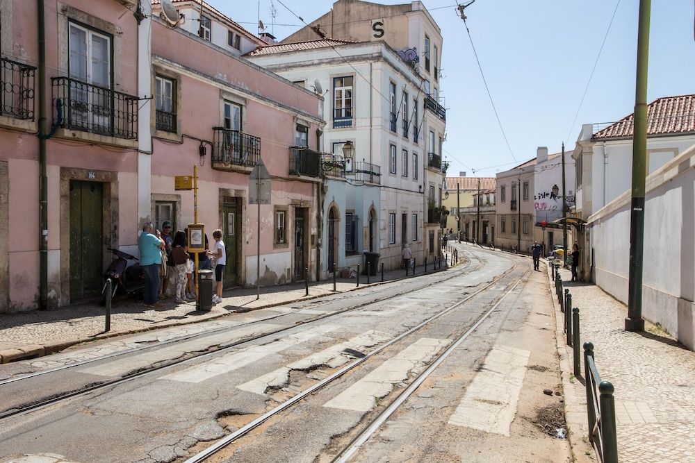 Alfama River View Tailor Made Flat 2