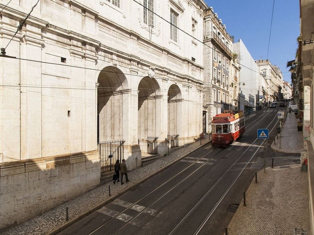 Chiado Premium by Homing