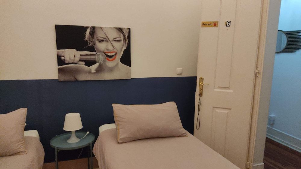 No Limit Alfama Guesthouse featured