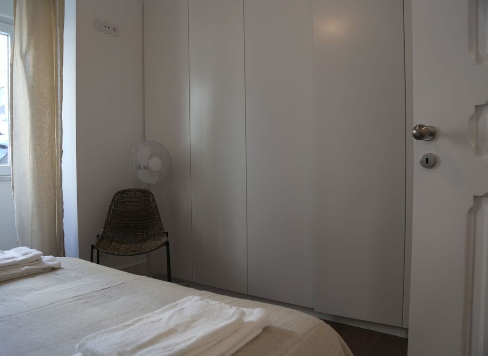 Comfortable Apartment in Central Lisbon 5