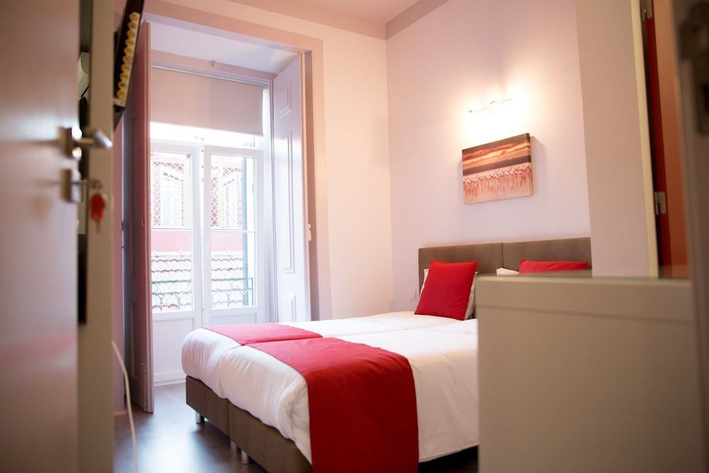 Inn-Chiado Restauradores Prime Suites featured