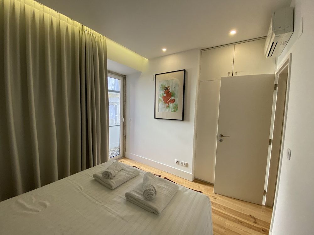 Bica Chiado Self-Catering Apartment 5