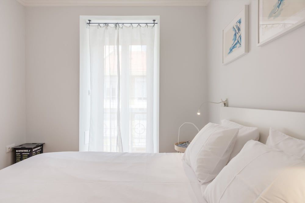 Penha1 · Lisbon's Charming and Bright Apartment 5