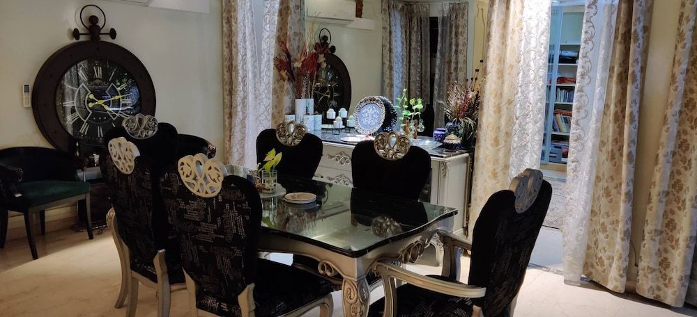 Room in Condo - 'mount View Double-bed' By Aparna Bienvenue ! Room, 1 Bedroom, Smoking, Balcony 21