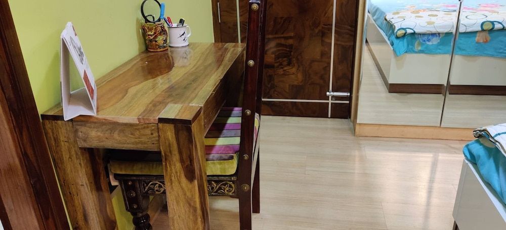 Room in Condo - 'mount View Double-bed' By Aparna Bienvenue ! Room, 1 Bedroom, Smoking, Balcony 41