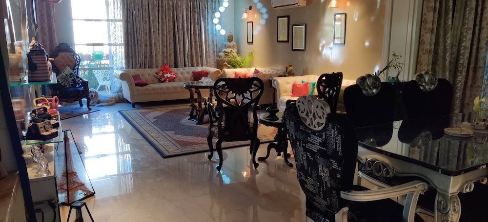 Room in Condo - 'mount View Double-bed' By Aparna Bienvenue ! Room, 1 Bedroom, Smoking, Balcony 20